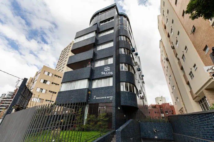 Apartamento à venda com 4 quartos no bairro Alto da Glória em Curitiba