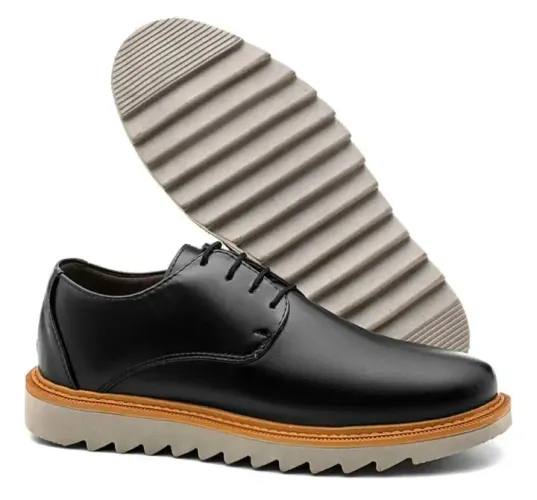 Sapato casual em couro preto