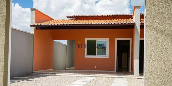 Casa com 3 dormitórios à venda, 95 m² por R$ 250.000,00 - Pavuna - Pacatuba/CE