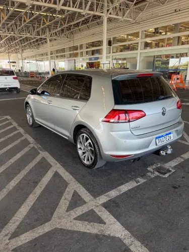 Volkswagen Golf Comfortline 1.4 TSI 140cv Aut. 2015