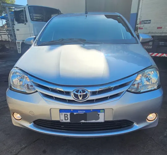 Alugo carro  para aplicativo  Etios 2017 c/ Gnv 