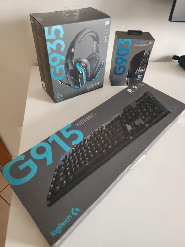 Periféricos Logitech 