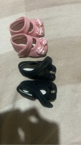 Sapatinhos preto e rosa