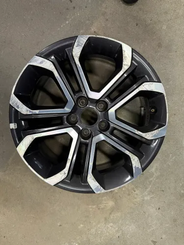 RODA JEEP COMMANDER LIMITED ARO18
