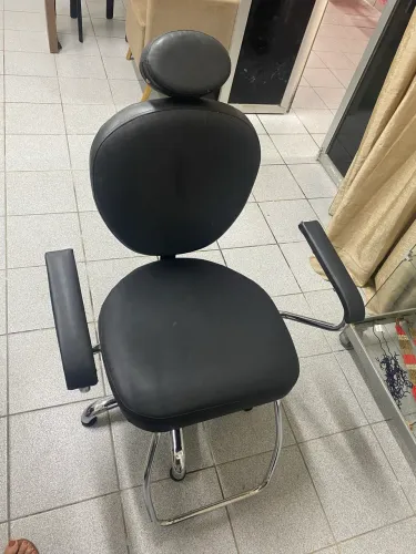 Cadeira de Cabileleira