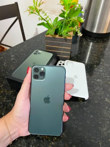 Vendo iPhone 11pro Max 64GB