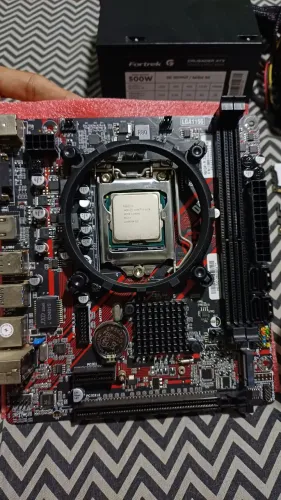 Placa mãe TGT H61 com Processador i5 3470