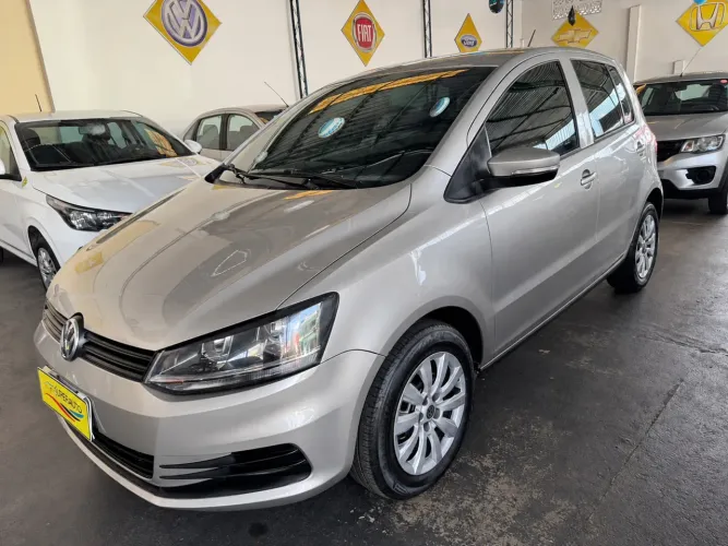 Volkswagen Fox Trendline 1.0 Flex 8V 5P 2015