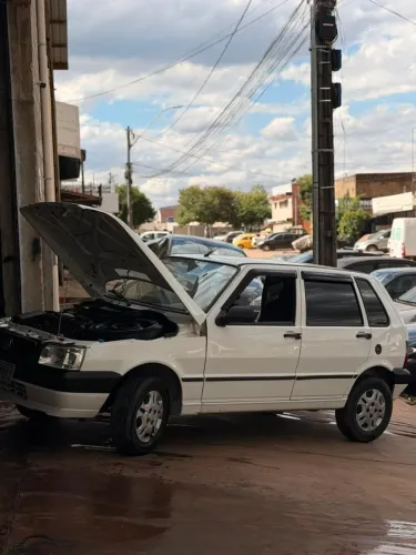 Fiat Uno Mille 1.0 Fire/ F.flex/ Economy 4P 2011