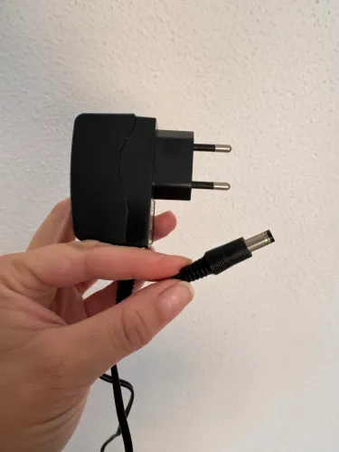 Carregador MONDIAL 19v para robô aspirador