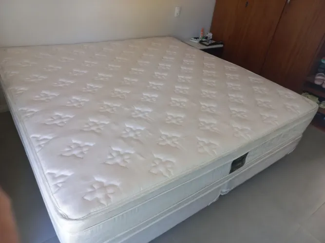 Cama box king size