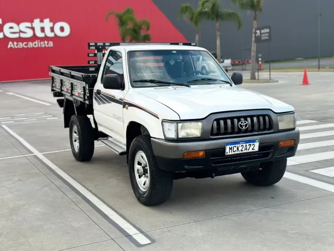 Toyota Hilux CS DX 4X4 3.0 8V 90cv Diesel 2002