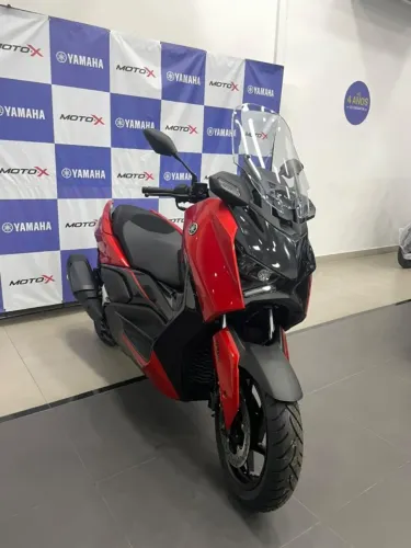 XMAX 300 VERMELHO 0KM - LORRANY