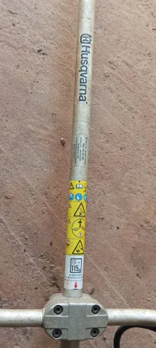 Husqvarna seminova por 1300 reais avista pra vender logo