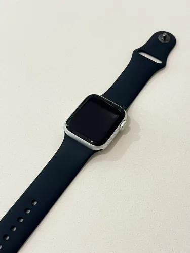 Apple Watch SE 2ª Geração GPS 40 mm | Excelente Estado
