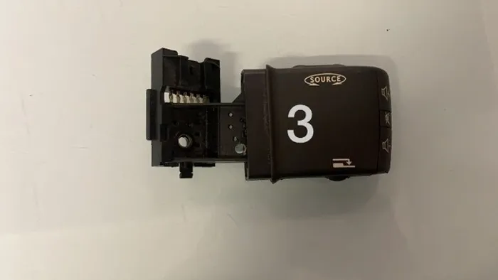 Controle de Som - Renault Megane 2008 (Detalhe)