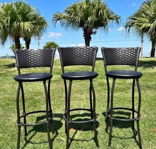 ?BANQUETA PARA ÁREA GOURMET ?