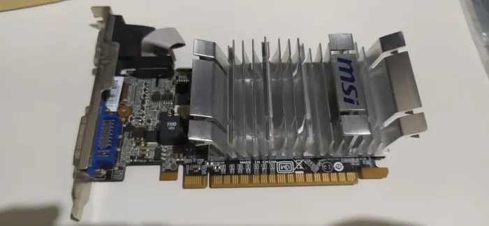 Placa MSI 8400GS