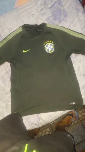 Camisa treino casual seleção brasileira P serve um M