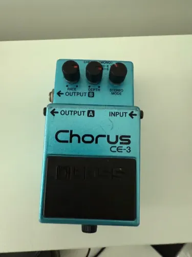 Pedal chorus CE3
