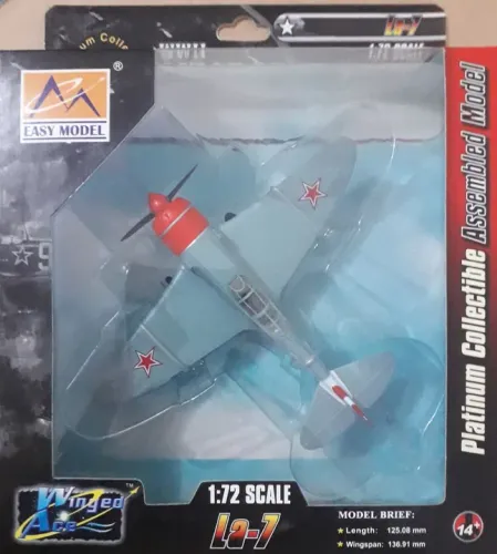 Lavochkin La-7 1/72 Easy Model