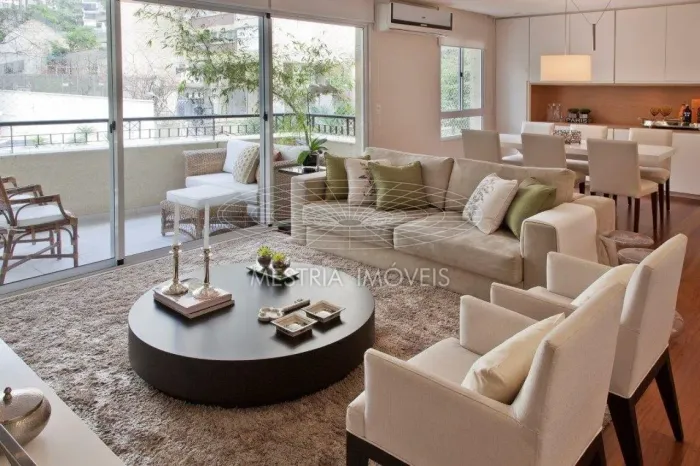 Apartamento com decoração de revista , no prédio mais cobiçado do bairro !!!