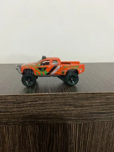 Carrinho Hot Wheels - Ford F-150 Raptor