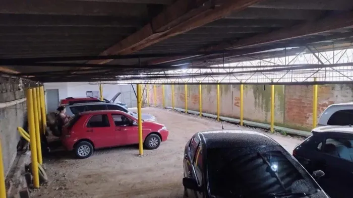 Galpão/Depósito/Armazém em Azenha