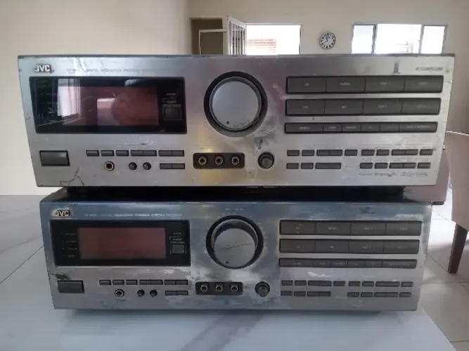 Receiver jvc para conserto ou retirar peças