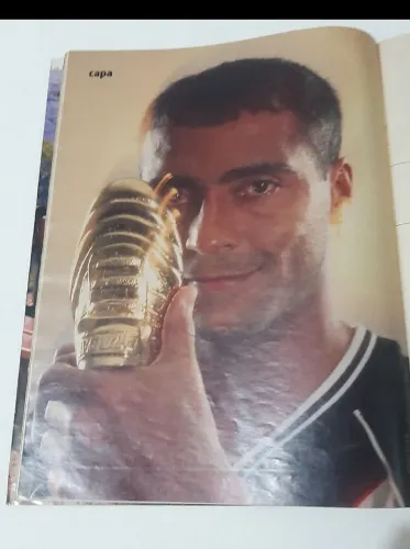 3 REVISTAS PLACAR  COM ROMARIO E EDMUNDO
