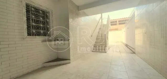Casa para venda com 314 metros quadrados com 3 quartos em Vila Isabel - Rio de Janeiro - R