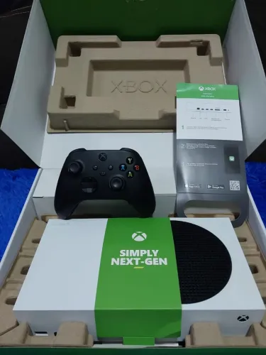 Xbox Série S- Nova Geração c/ Garantia de Loja Física!