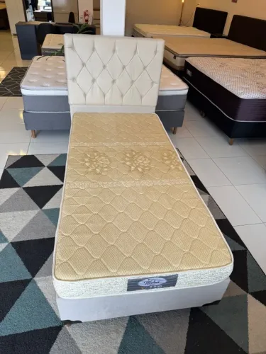 Colchão de Solteiro D33 NOVO - Entrego! 