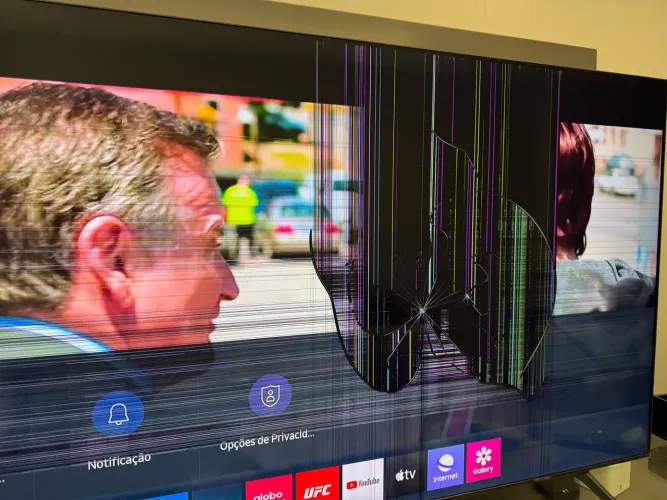 TV Samsung 65' (*Defeito na tela)