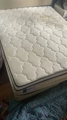 COLCHÃO QUEEN MOLAS ENSACADAS ALABAMA 