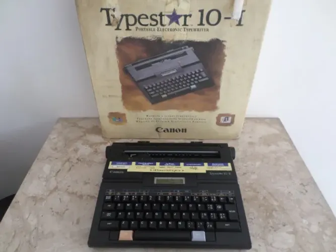 Máquina de Escrever Canon 