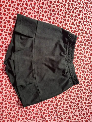 Short saia infantil