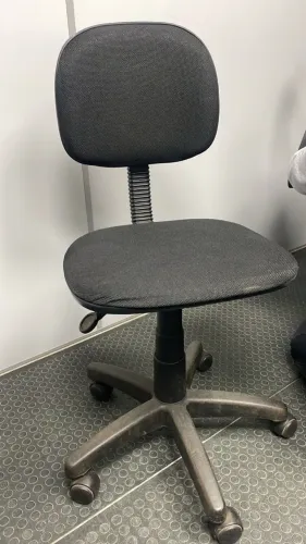 CADEIRA DE ESCRITORIO 