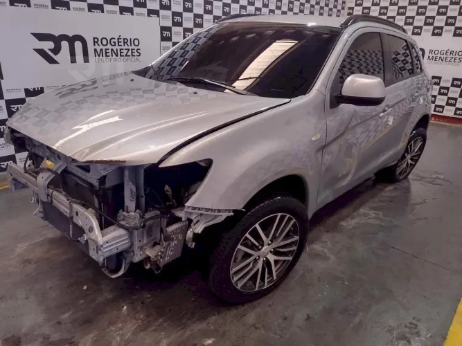 Sucata / Peças Mitsubishi ASX 2014 4x2 - Motor, Lataria, Suspensão e Acessórios