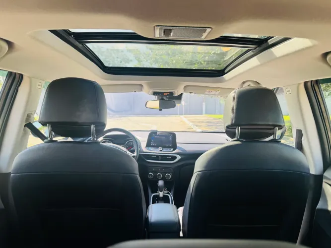 Tracker RS 2024 Top de linha com teto solar