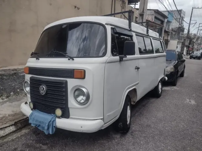 Volkswagen Kombi Standard 1.4 MI Total Flex 8V 2011