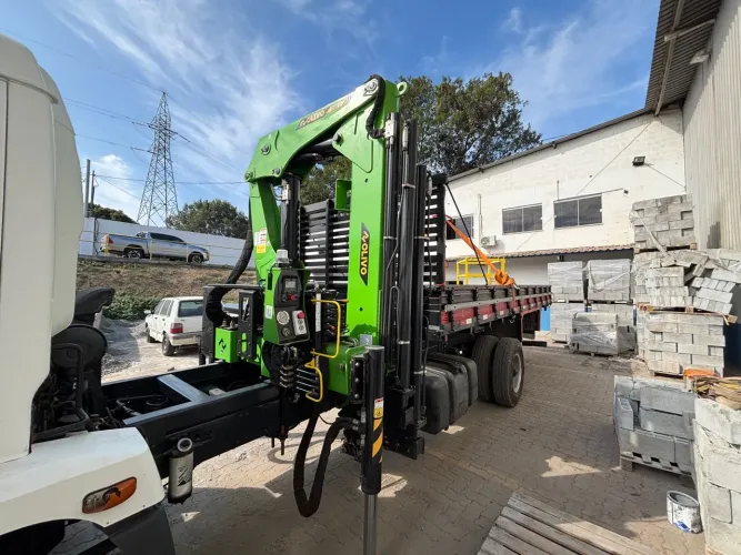 Munck Olivo 17000 ano 2025 novo
