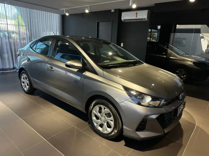 Hyundai HB20S Comfort Plus 1.0 Flex 12V Mec. 2025