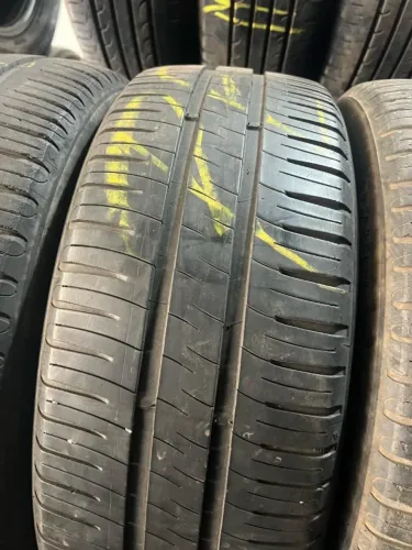 Pneu 185/55/16 Michelin 80 % Vida Util!