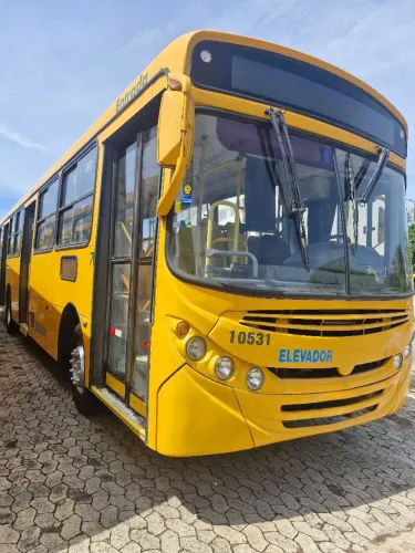 CAIO APACHE VIP MERCEDES-BENZ 