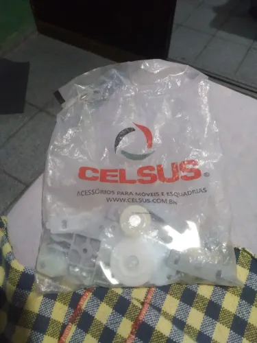 Kit de Corrediças para guarda roupa Celsu's