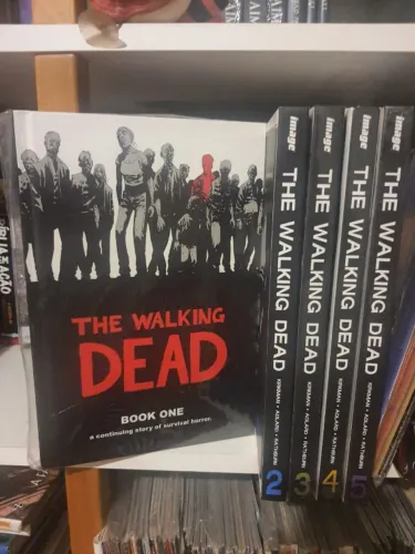The Walking Dead vol 1 ao 5 - Capa dura - Versão Inglês