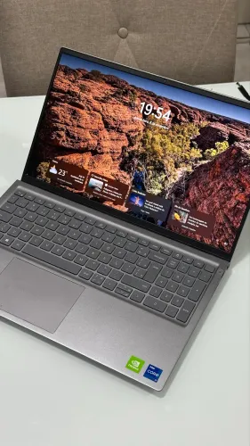 Notbook Dell Inspiron