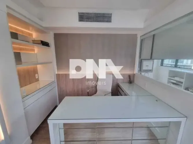 Sala : / Comercial / Jardim Botânico