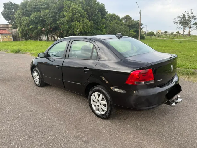 Volkswagen Voyage 1.0/1.0 City MI Total Flex 8V 4P 2011